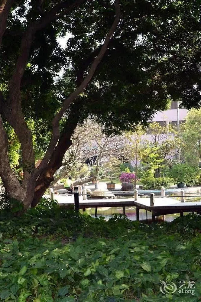 Greenery Hotel 珠海 4*,